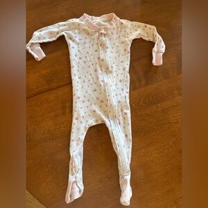 Rose print Burt’s bees footie